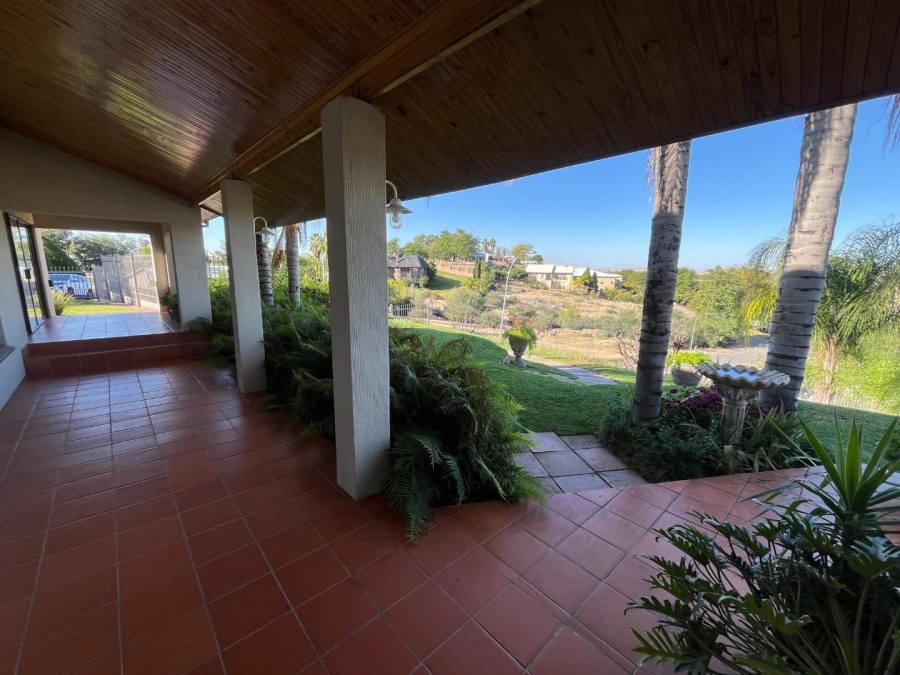 4 Bedroom Property for Sale in Keidebees Northern Cape